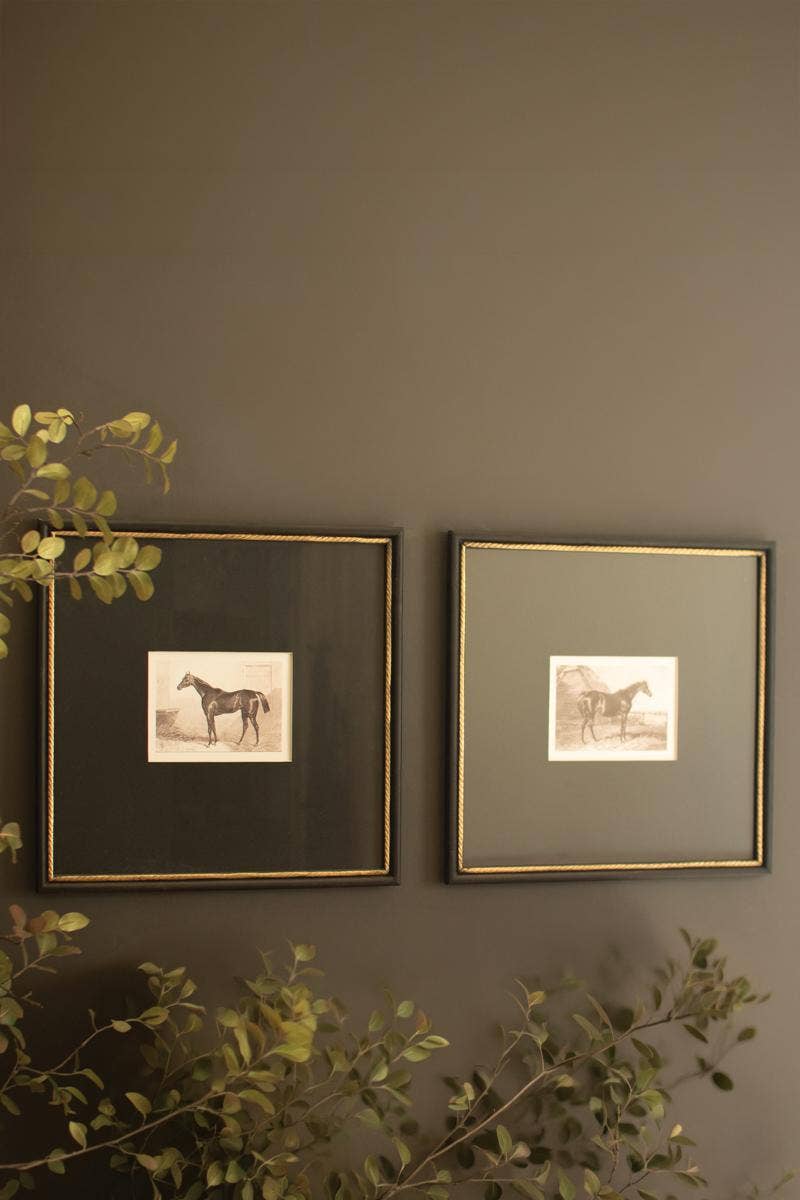 SET OF TWO FRAMED HORSES PRINT UNDER GLASS