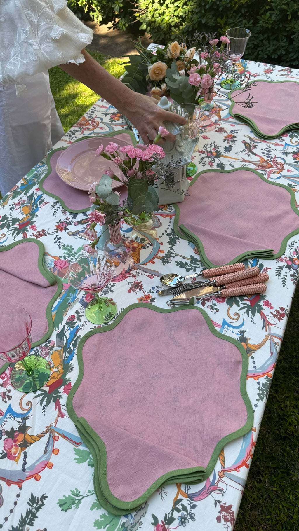 Toile tablecloth