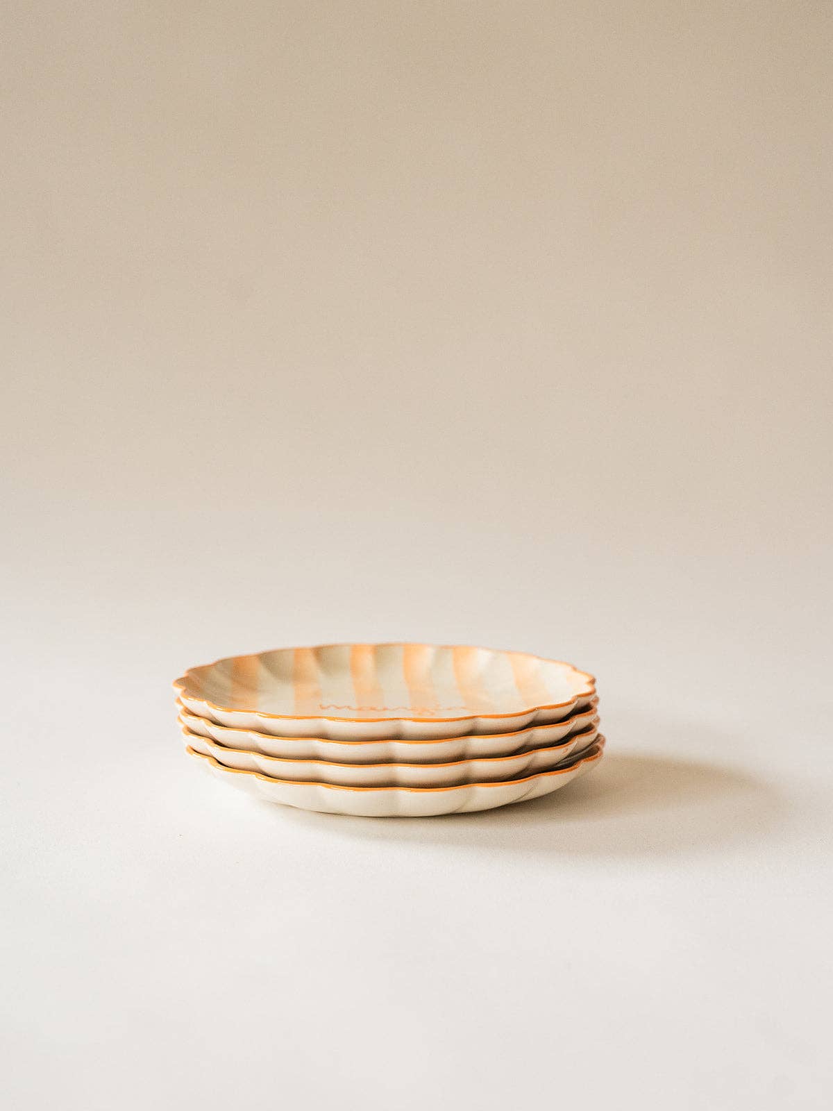 Kinsey Scallop Dessert Plate